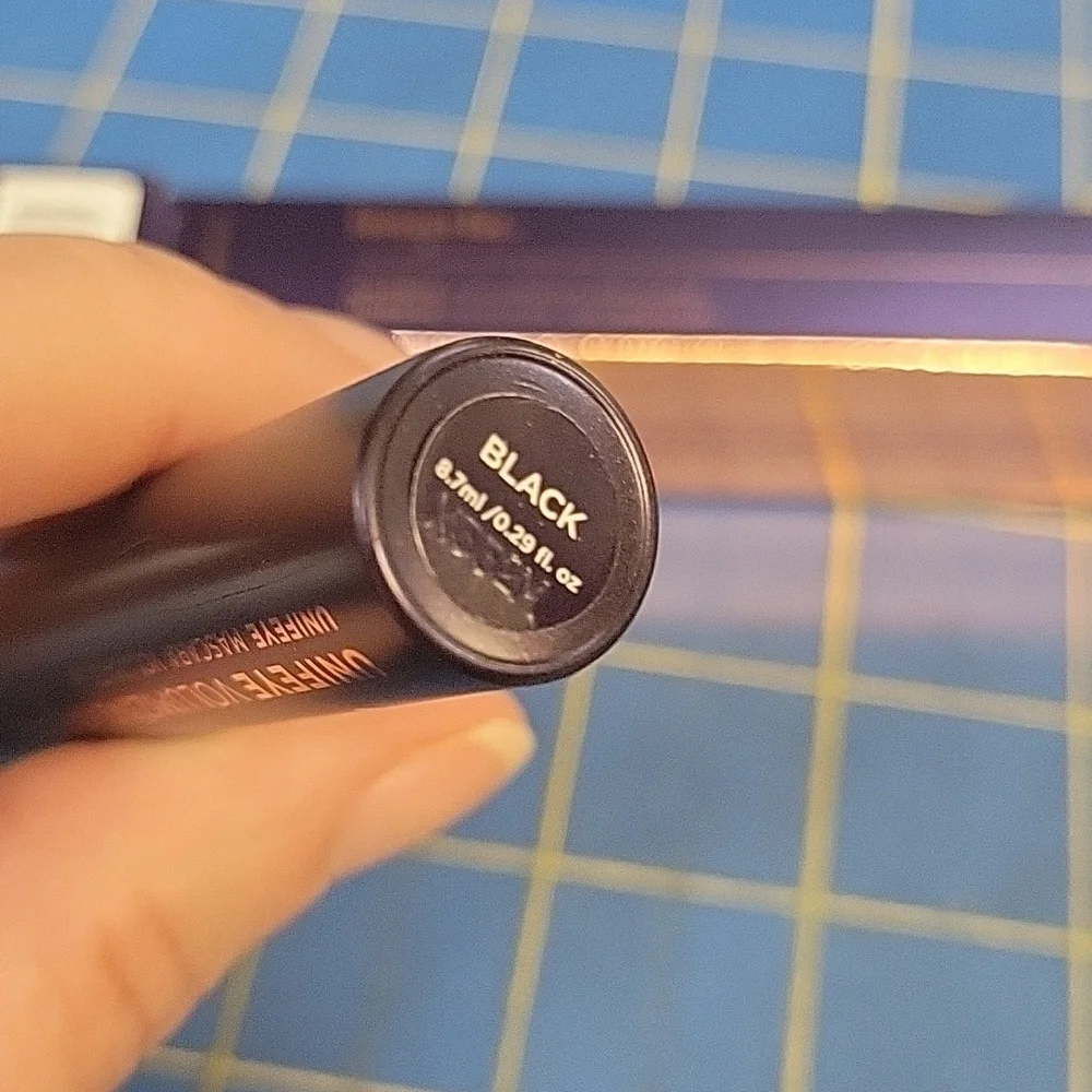 Imayla Unieye Volumizing Mascara Black 8.7ml New in Box